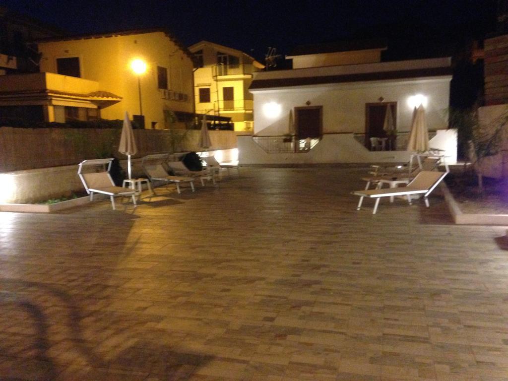 Costa Del Sol Acomodação com café da manhã Porto Empedocle Exterior foto