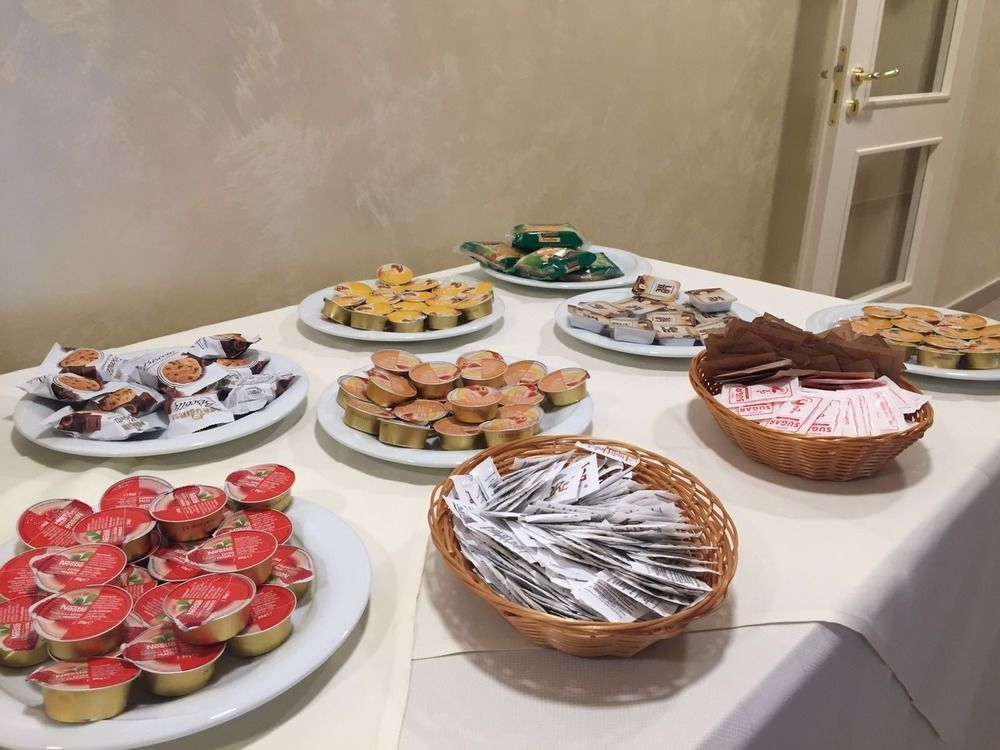 Costa Del Sol Acomodação com café da manhã Porto Empedocle Exterior foto